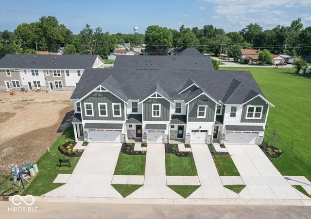 4th image of 6146 Parsonage Pl #330-402, Mc Cordsville, IN 46055 | MLS# 22113950