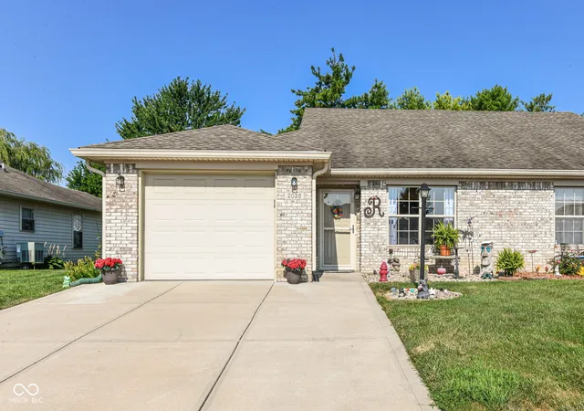 1st image of 2038 Flamingo Wy, Franklin, IN 46131 | MLS# 22113971