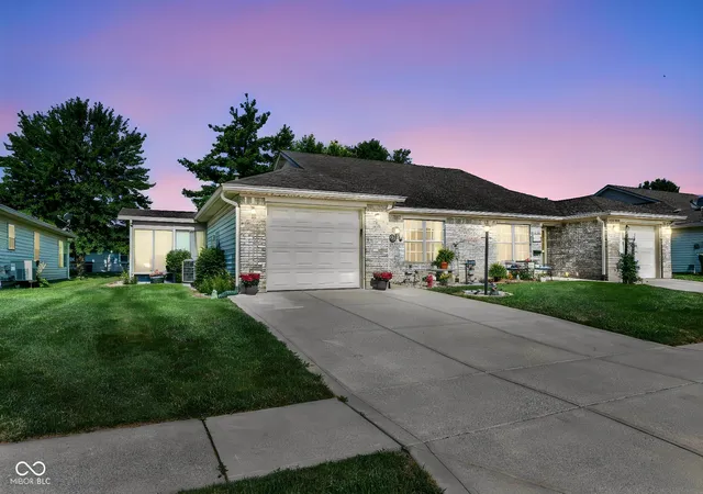 2nd image of 2038 Flamingo Wy, Franklin, IN 46131 | MLS# 22113971