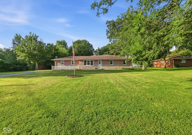 Photo 1 of Sale Pending at 6215 Nolte St, Indianapolis, IN 46221 | MLS# 22113980 | Listing updated on 2026-08-27