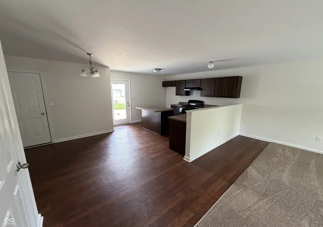 4th image of 2375 Bristol Dr, Franklin, IN 46131 | MLS# 22113993