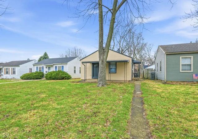 Photo 3 of Single family home for sale at 1130 N Exeter Ave, Indianapolis, IN 46222 | MLS# 22113997 | Listing updated on 2026-09-19