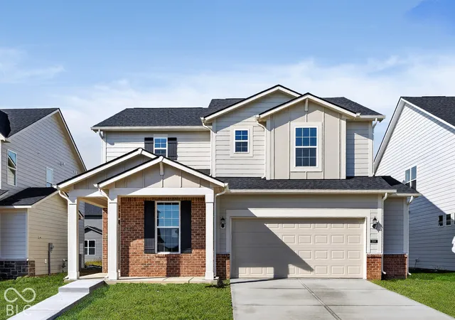 Photo 1 of Single family home for sale at 2588 Madison Ln, Muncie, IN | MLS# 22114001 | Listing updated on 2026-10-28