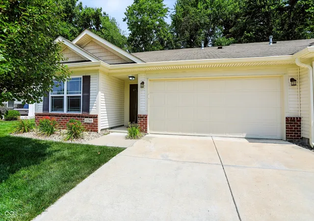 1st image of 11744 Whisperwood Wy, Fishers, IN 46037 | MLS# 22114016
