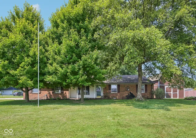 Photo 3 of Sale Pending at 1100 Madison, Frankton, IN 46044 | MLS# 22114043 | Listing updated on 2026-08-24