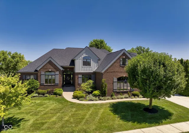 2nd image of 11108 Golden Bear Wy, Noblesville, IN 46060 | MLS# 22114044