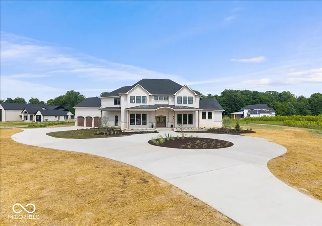 2nd image of 16195 Oak Rd, Westfield, IN 46074 | MLS# 22114053