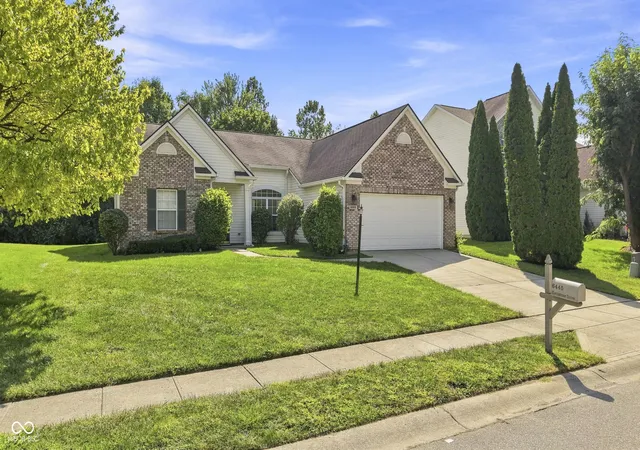 Photo 2 of Sale Pending at 6445 Kentstone Dr, Indianapolis, IN 46268 | MLS# 22114068 | Listing updated on 2026-09-20