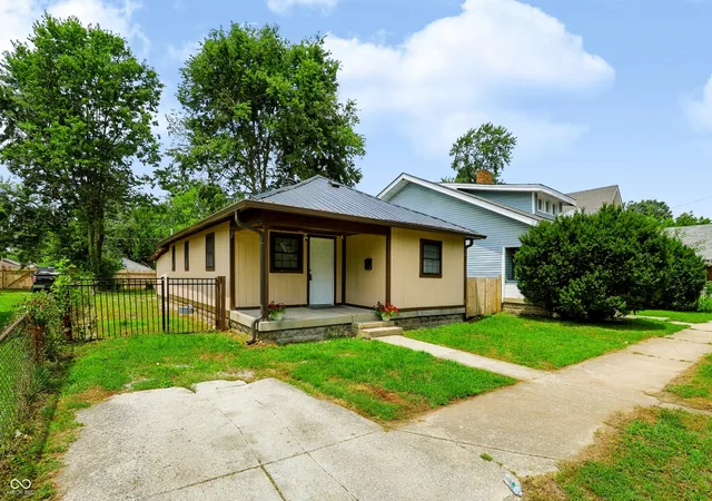 Photo 1 of Single family home for sale at 418 N Centennial St, Indianapolis, IN 46222 | MLS# 22114074 | Listing updated on 2026-09-22