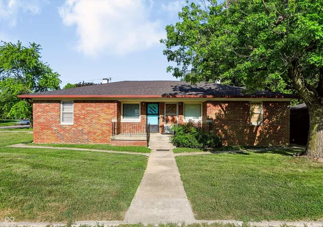 1st image of 1004 N Ritter Ave, Indianapolis, IN 46219 | MLS# 22114075