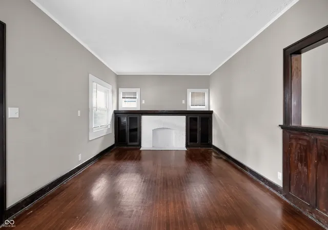 Photo 2 of Single family home for sale at 609 N Linwood Ave, Indianapolis, IN 46201 | MLS# 22114081 | Listing updated on 2026-08-14