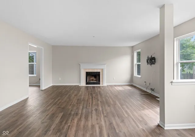 Photo 3 of Single family home for sale at 8546 Walden Tr Ct, Indianapolis, IN 46278 | MLS# 22114086 | Listing updated on 2026-08-27