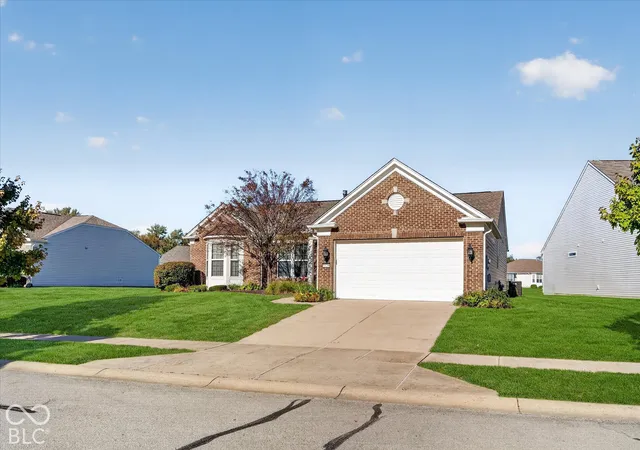 Photo 2 of Single family home for sale at 15258 Trebbiano Dr, Fishers, IN 46037 | MLS# 22114099 | Listing updated on 2026-10-08
