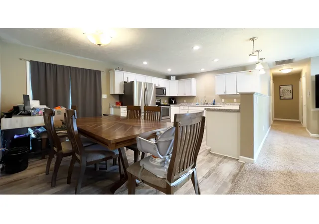 Photo 4 of Single family home for sale at 11 Sunset Manor, Mooresville, IN 46158 | MLS# 22114134 | Listing updated on 2026-09-22