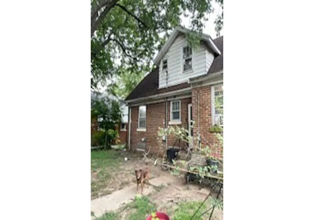 Photo 1 of Single family home for sale at 1350 Ravenswood, Evansville, IN 47714 | MLS# 22114140 | Listing updated on 2026-08-11