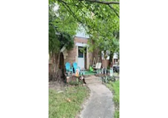 Photo 2 of Single family home for sale at 1350 Ravenswood, Evansville, IN 47714 | MLS# 22114140 | Listing updated on 2026-08-11