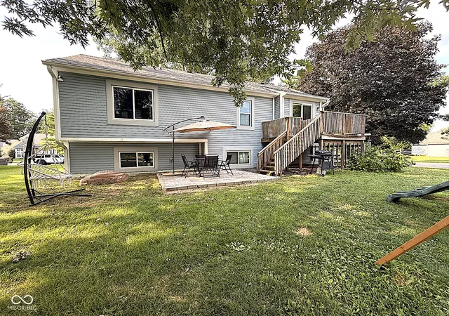 Photo 4 of Single family home for sale at 9102 Fireside, Indianapolis, IN 46250 | MLS# 22114141 | Listing updated on 2026-07-17