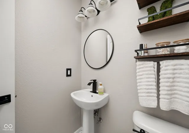 Photo 4 of Single family home for sale at 12715 Courage Xing, Fishers, IN 46037 | MLS# 22114159 | Listing updated on 2026-10-27