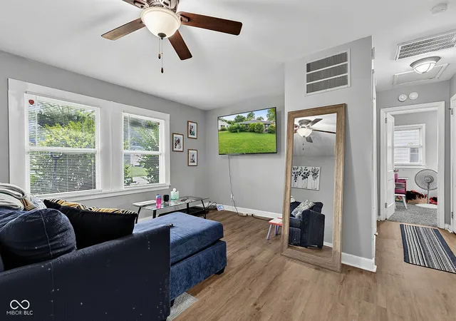 Photo 2 of Single family home for sale at 4930 Barlow Dr, Indianapolis, IN 46226 | MLS# 22114200 | Listing updated on 2026-09-25