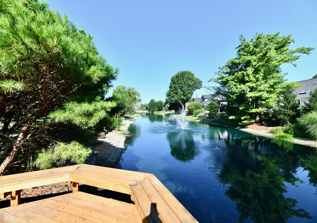 Photo 3 of Single family home for sale at 5006 Essex Dr, Carmel, IN 46033 | MLS# 22114222 | Listing updated on 2026-09-23