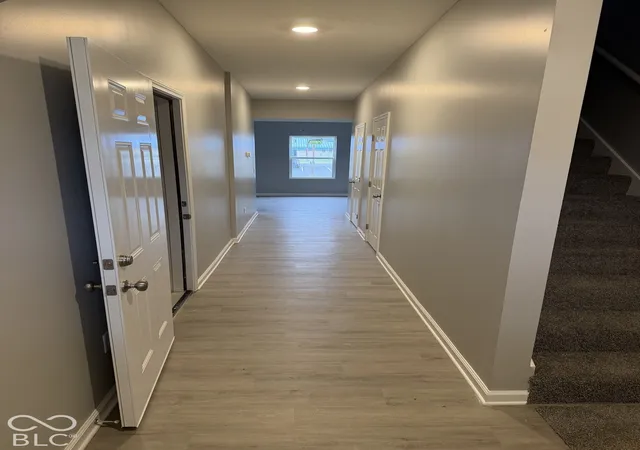Photo 2 of Single family home for sale at 1076 Tomahawk, Martinsville, IN 46151 | MLS# 22114247 | Listing updated on 2026-10-02
