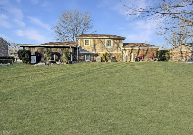 Photo 3 of Single family home for sale at 711 Front Royal Dr, Indianapolis, IN 46227 | MLS# 22114258 | Listing updated on 2026-09-21