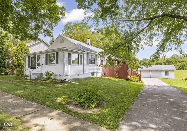 1st image of 915 S Home Ave, Franklin, IN 46131 | MLS# 22114260