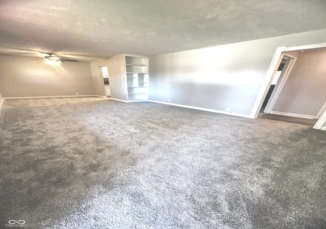 Photo 3 of Sale Pending at 5525 Culver St, Indianapolis, IN 46226 | MLS# 22114280 | Listing updated on 2026-08-21