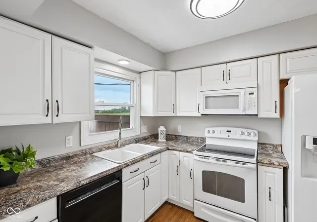 Photo 1 of Single family home for sale at 7180 N 400 West, Fairland, IN 46126 | MLS# 22114308 | Listing updated on 2026-09-14