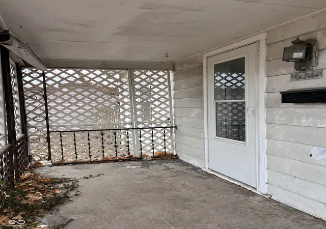 2nd image of 1325 Finley Ave, Indianapolis, IN 46203 | MLS# 22114315