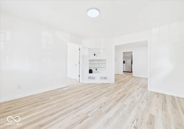 Photo 4 of Single family home for sale at 1137 S Randolph St, Indianapolis, IN 46203 | MLS# 22114377 | Listing updated on 2026-09-29