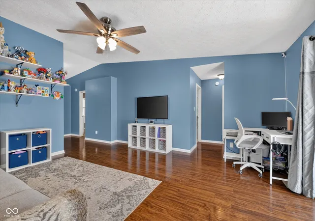 Photo 4 of Single family home for sale at 18759 Northridge Dr, Noblesville, IN 46060 | MLS# 22114403 | Listing updated on 2026-09-29