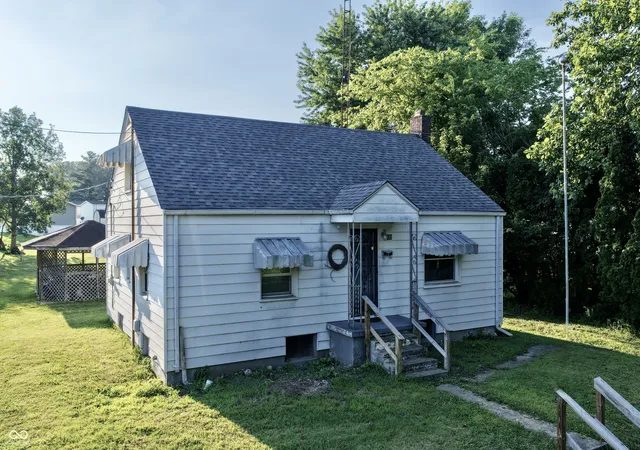 Photo 2 of Single family home for sale at 508 S Poplar, Brownstown, IN 47220 | MLS# 22114409 | Listing updated on 2026-08-08