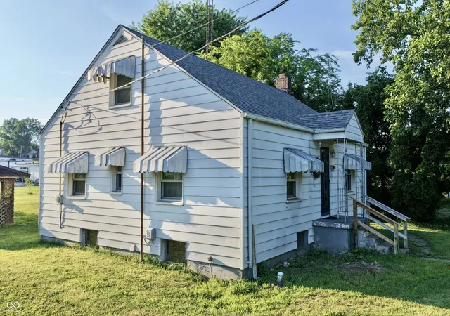 Photo 3 of Single family home for sale at 508 S Poplar, Brownstown, IN 47220 | MLS# 22114409 | Listing updated on 2026-08-08
