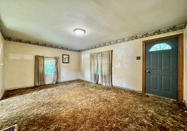 Photo 4 of Single family home for sale at 508 S Poplar, Brownstown, IN 47220 | MLS# 22114409 | Listing updated on 2026-08-08
