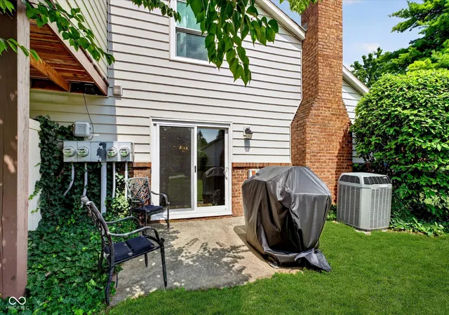 Photo 24 of Sale Pending at 9223 Cinnebar Dr, Indianapolis, IN 46268 | MLS# 22114410 | Listing updated on 2026-08-06