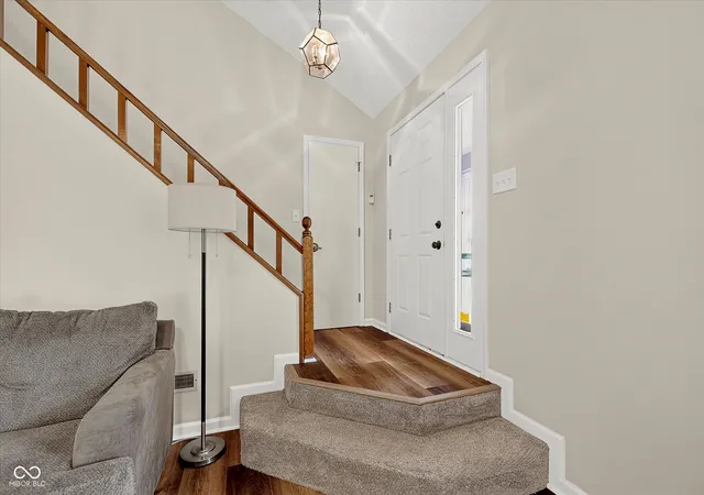 Photo 2 of Sale Pending at 9223 Cinnebar Dr, Indianapolis, IN 46268 | MLS# 22114410 | Listing updated on 2026-08-06