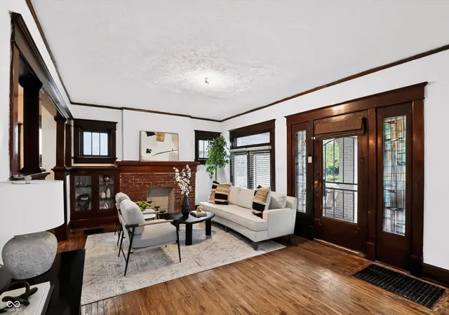 4th image of 711 N Dequincy St, Indianapolis, IN 46201 | MLS# 22114428