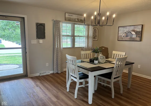 Photo 3 of Sale Pending at 169 Pinedale Dr, Whiteland, IN 46184 | MLS# 22114436 | Listing updated on 2026-08-10
