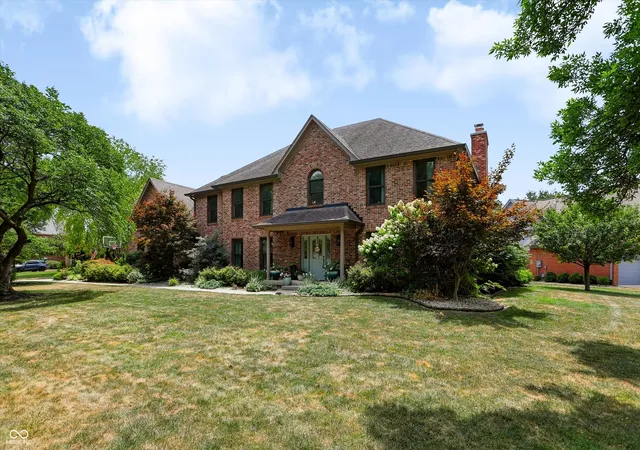 3rd image of 3891 Atherton Ln, Greenwood, IN 46143 | MLS# 22114458