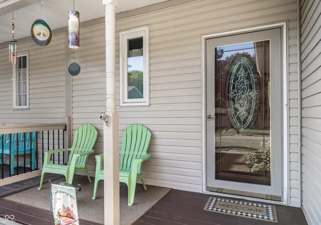 2nd image of 1135 E Main Cross St, Edinburgh, IN 46124 | MLS# 22114464