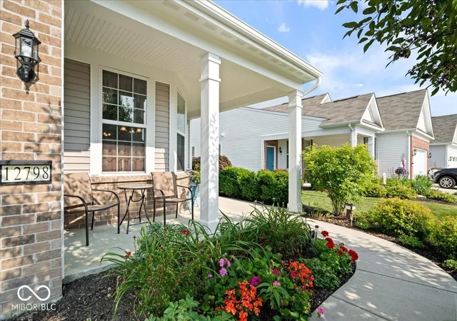 2nd image of 12798 Arista Ln, Fishers, IN 46037 | MLS# 22114466