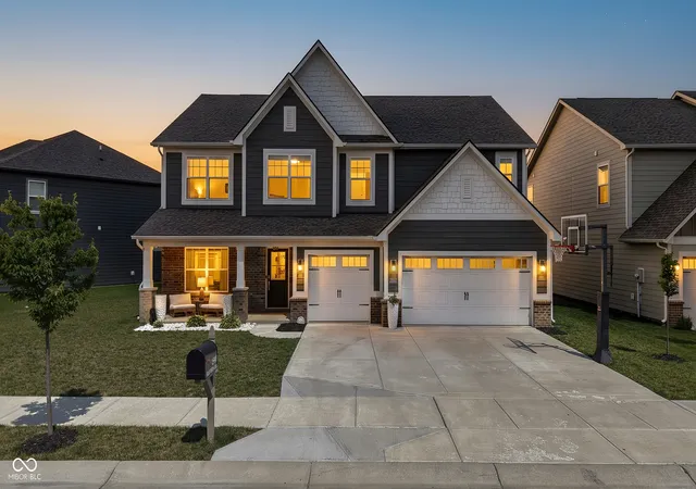 Photo 2 of Sale Pending at 15948 Black Willow Ln, Fortville, IN 46040 | MLS# 22114489 | Listing updated on 2026-08-19