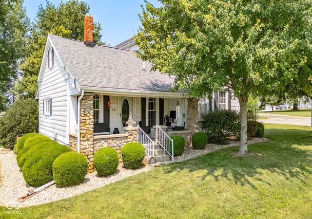1st image of 5943 N Wilbur Wright Rd, Mooreland, IN 47360 | MLS# 22114490