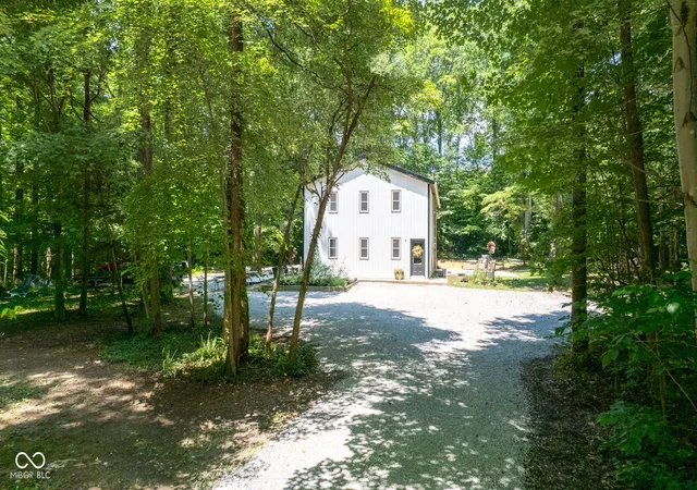 Photo 2 of Single family home for sale at 3938 N Chapel Ln, Martinsville, IN 46151 | MLS# 22114492 | Listing updated on 2026-09-05