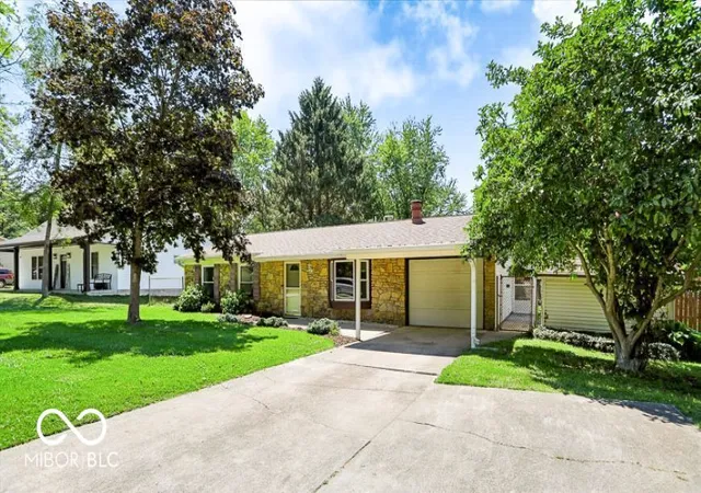2nd image of 3702 S Tyler Ln, Bloomington, IN 47403 | MLS# 22114494