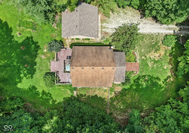 Photo 3 of Sale Pending at 8236 N Lasalle Rd, Morgantown, IN 46160 | MLS# 22114513 | Listing updated on 2026-09-04