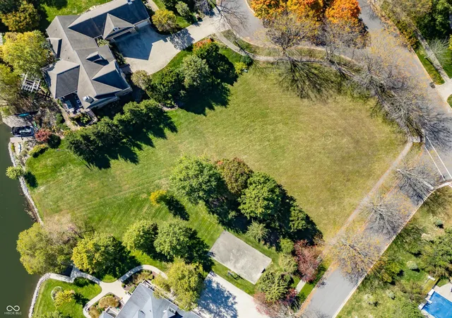 Photo 3 of Land for sale at 887 Box Turtle Ct, Columbus, IN 47201 | MLS# 22114524 | Listing updated on 2026-07-16