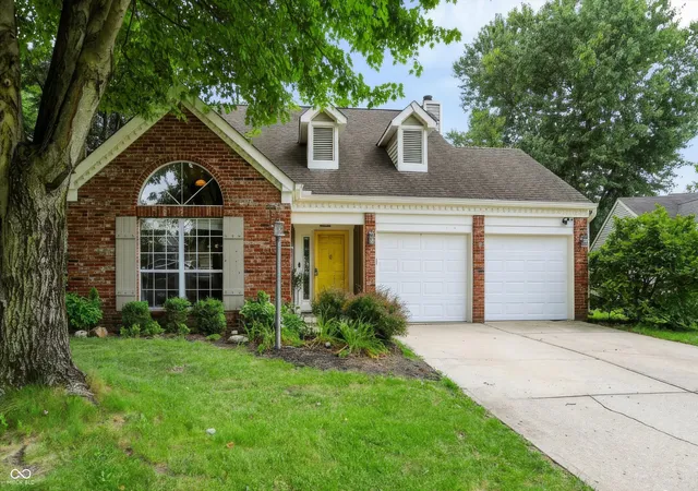 Photo 1 of Single family home for sale at 7713 Raleigh Ln, Fishers, IN 46038 | MLS# 22114576 | Listing updated on 2026-09-22
