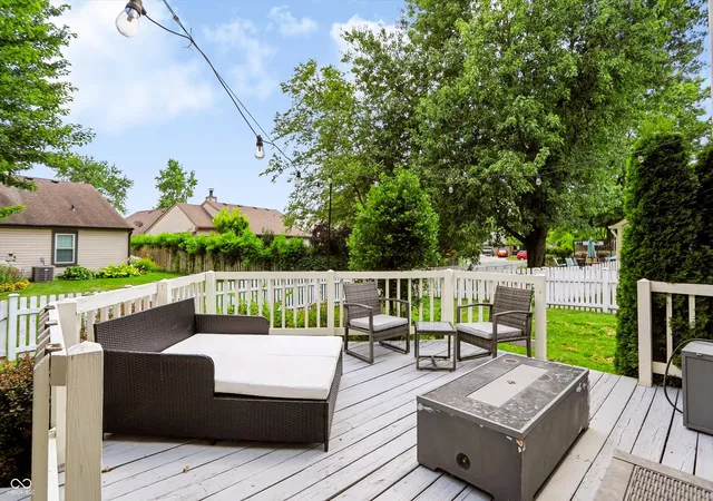 Photo 3 of Single family home for sale at 7713 Raleigh Ln, Fishers, IN 46038 | MLS# 22114576 | Listing updated on 2026-09-22